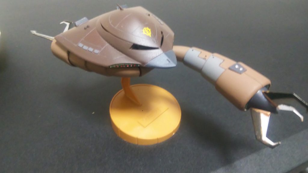 一部スジボリを追加してあります。モノアイもくり貫いて、いつものHQパーツに替えてあります。そんなこんなで完成です😊子供の頃のリベンジが出来たか分かりませんし、もう少し何か出来たとも感じています😅でも一応は、満足です。長々とご覧頂きありがとうございました。また、次回作でお会いしましょう😁