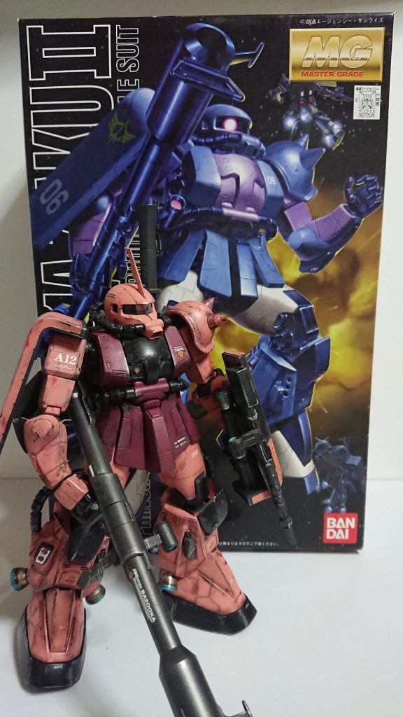 黒い三連星の高機動型ザクが好きで、10年以上前に購入して積みプラになってたキットをシャア専用カラー発売になったことで、昨年このカラーで制作しました。