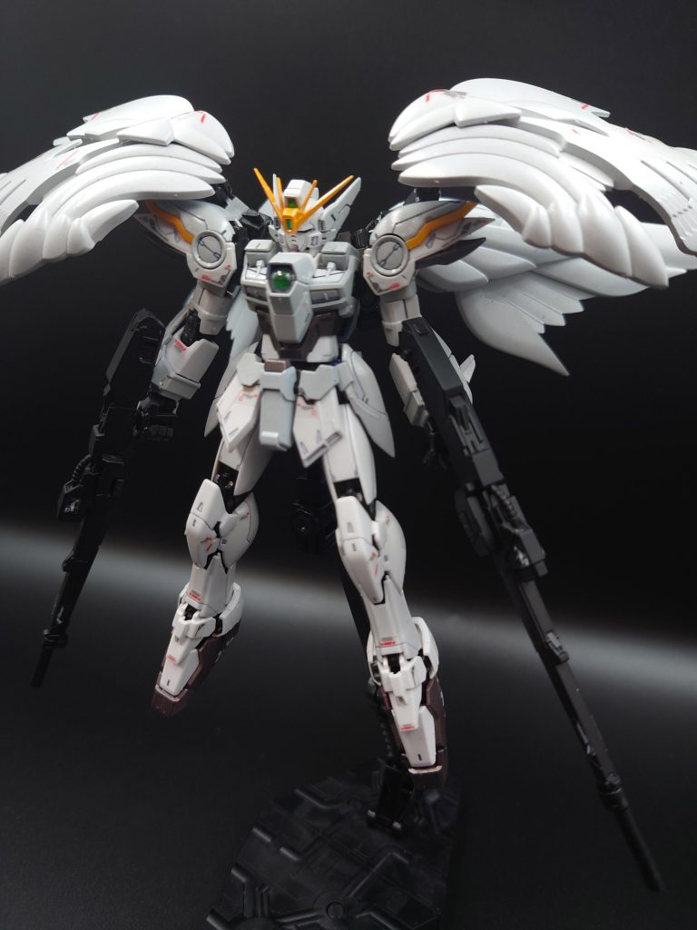 ウイングガンダムゼロ スノーホワイトカラー–2枚目/制作者:@zushipura