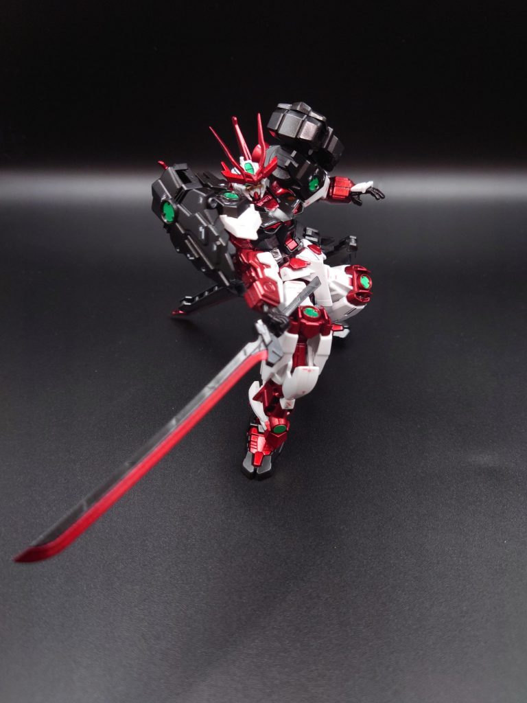 全ての武器を使い切ったあとまで温存して大太刀から展開利用できる紅刀という設定で用意した太刀。写真の撮影能力を磨きたい。。。