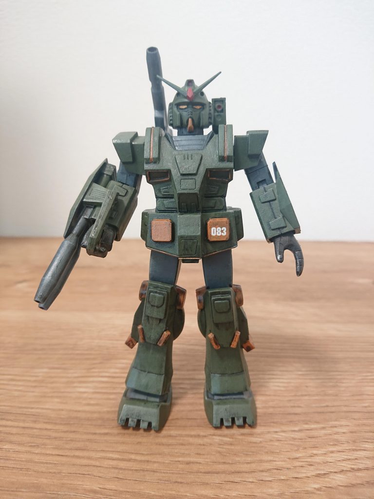 昔からガンダムは実はあんまり好きじゃないんですが、こいつだけは好きだったんですよ。目付きがどうみても悪者ですよ…目付きの悪いこと😅