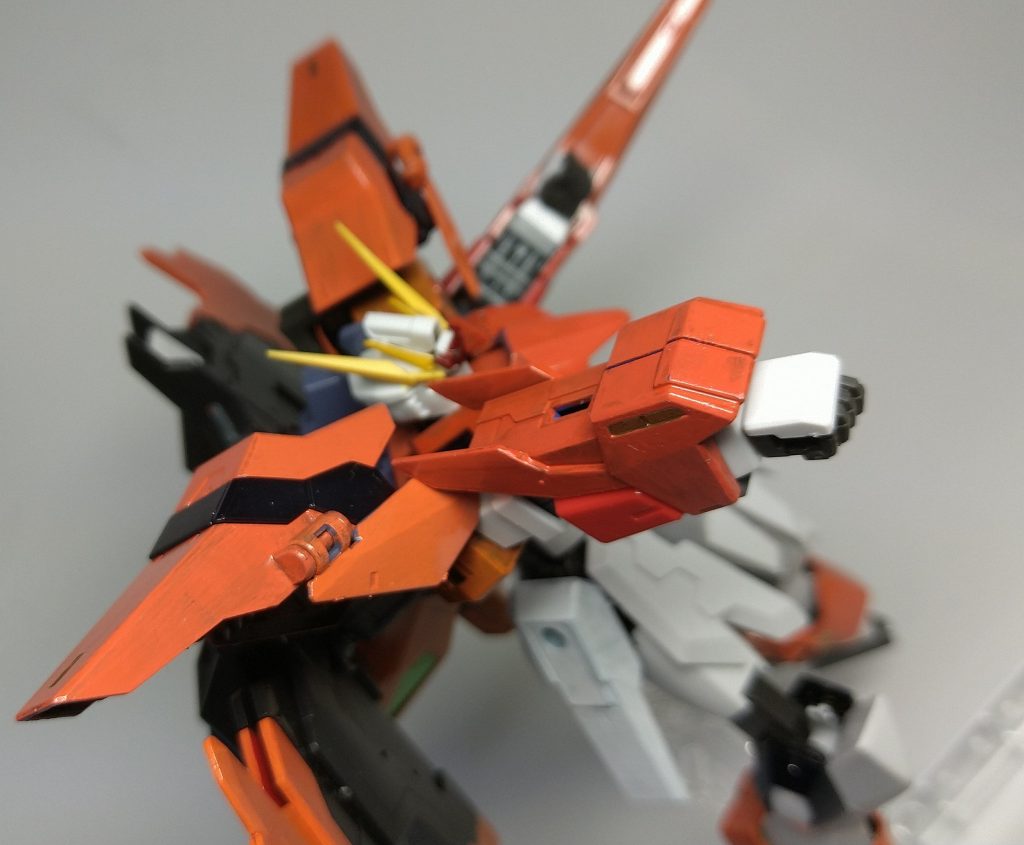 腕部グレネードランチャーZガンダムなどが装備している兵装。ライトニングZにこれがあるかはわかりませんが本機はグレネードランチャーである設定です。 そして…