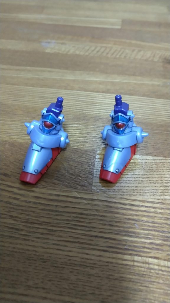 その割には膝の部分は塗装してたりしています。変に見えない所には拘るメカ丸なのでしたw今回はこれで終わろうと思います。最後まで見ていただきありがとうございました！