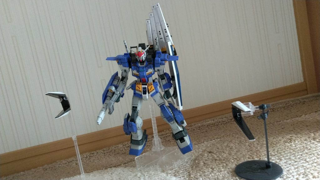 行け!フィン・ファンネルっ!RGのフィン・ファンネルなので稼働は良好。