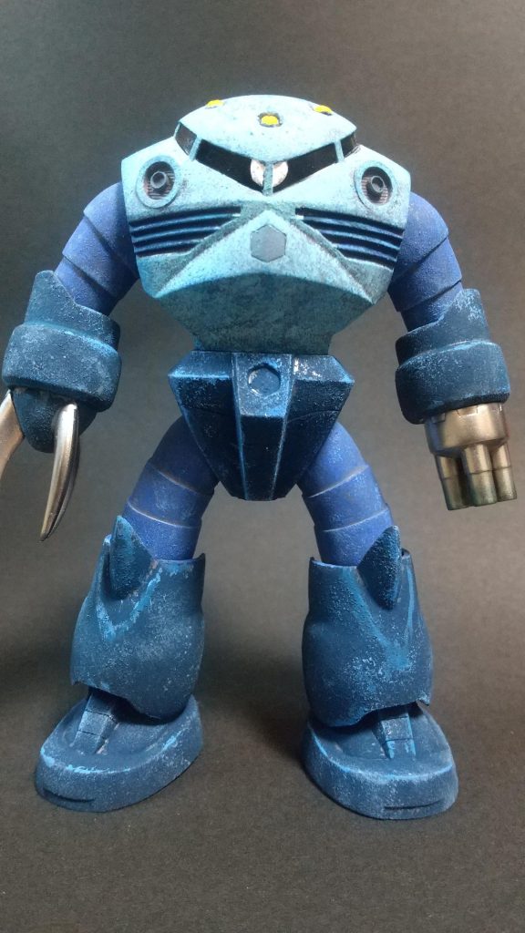 シュッ！w胸の幅を詰めて、腕の付け根も胴体に密着するように加工