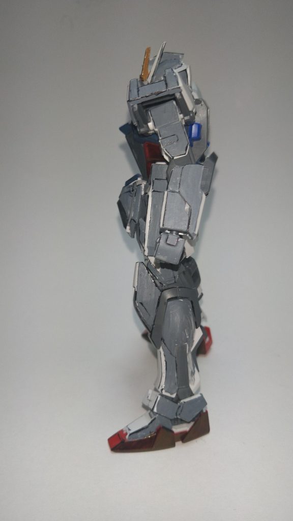  影は結構暗めの色がちょうど良かったです。2時間ぐらいでできたので案外簡単でした。それにしてもこのクオリティで770円ってバンダイさんすごすぎません?