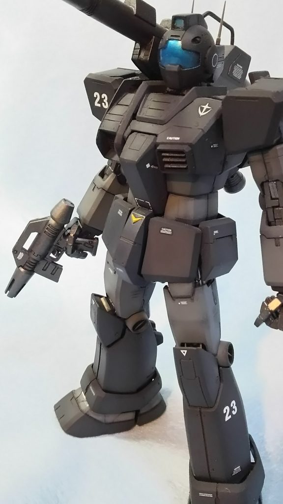 人型戦車–3枚目/制作者：Fujiwara