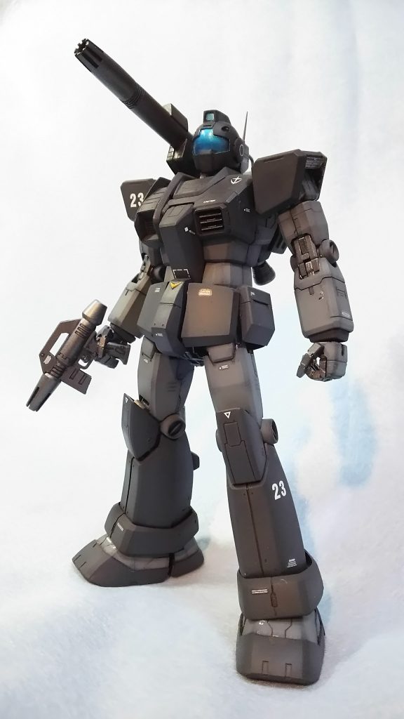 人型戦車–2枚目/制作者：Fujiwara