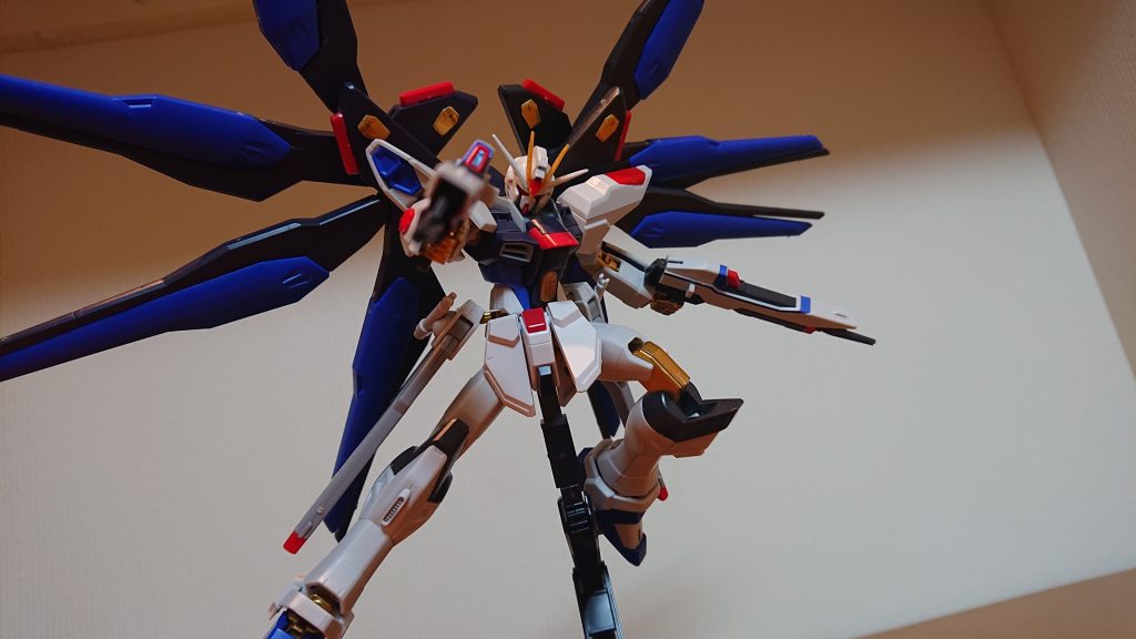 HG ストライクフリーダムガンダム 光の翼エフェクトセット–4枚目/制作者：刺身オレンジ