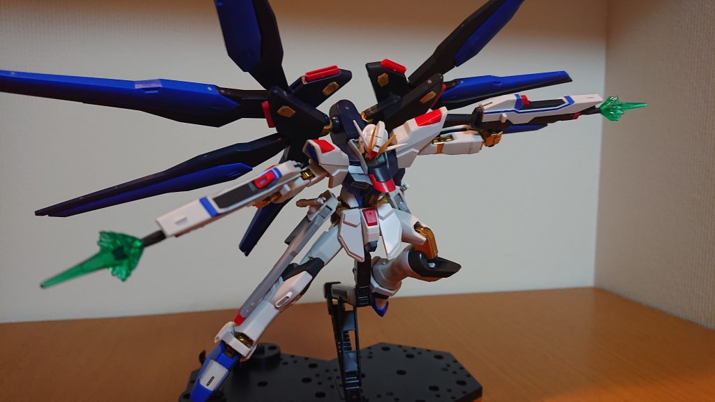 HG ストライクフリーダムガンダム 光の翼エフェクトセット–5枚目/制作者：刺身オレンジ