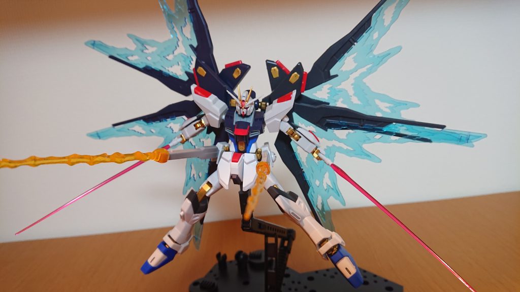 HG ストライクフリーダムガンダム 光の翼エフェクトセット–4枚目/制作者：刺身オレンジ