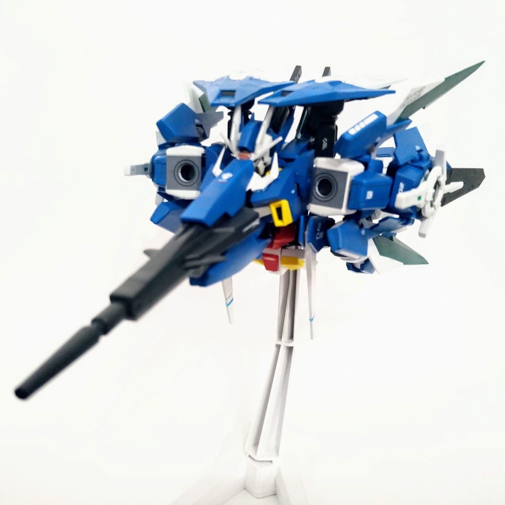 ストライダーフォームに変形します。