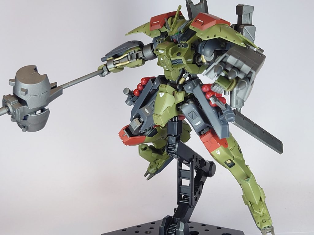 武装紹介その3…大型ハンマー鉄血といえば大型武器ですね