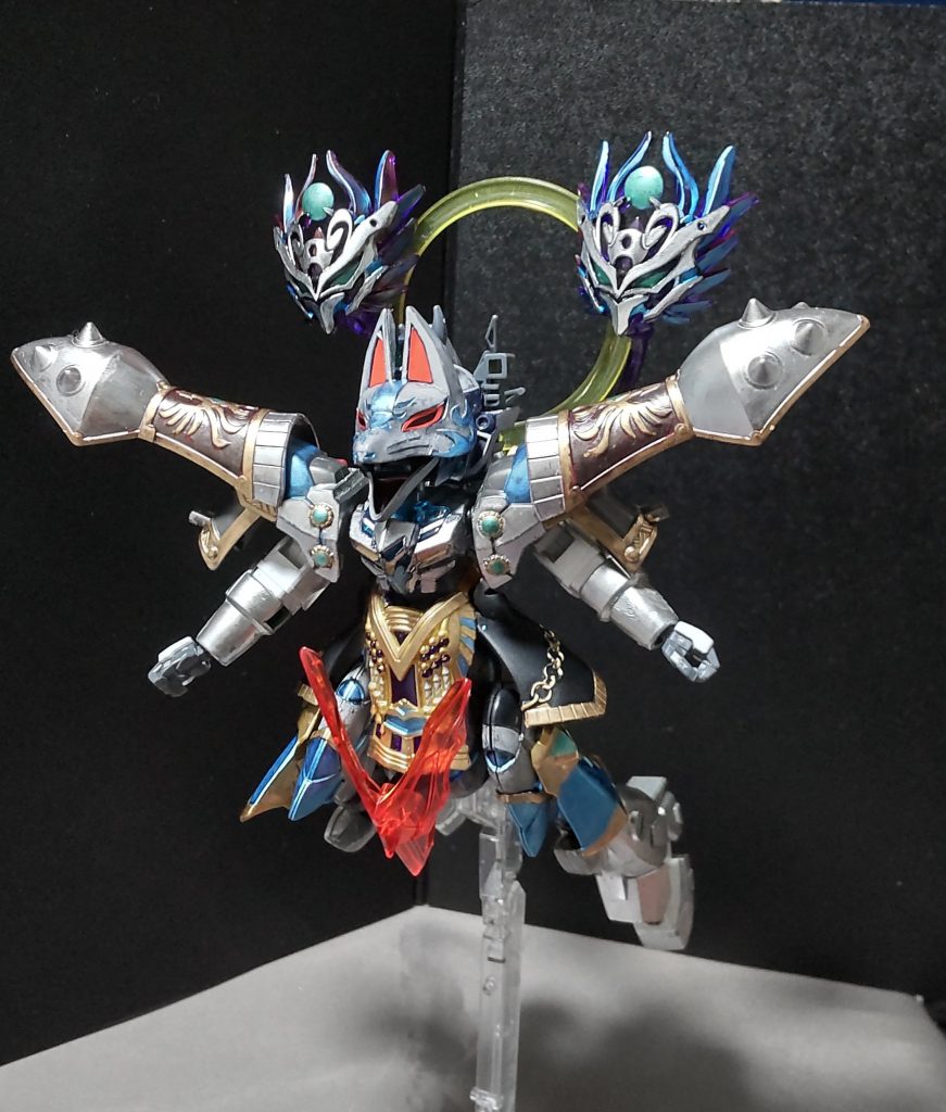 この形態モードになると、飛翔速度が向上し、天高く舞い上がることが容易になります。そして空高く舞い上がった後、究極奥義が放たれます。