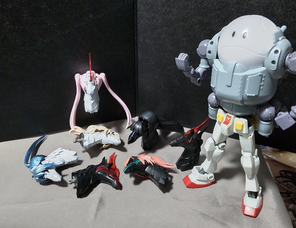 「頭の数だけUMA娘は作れる」半年前に作り出してからここまで増えるとは思ってなかったです。作っていく内にもっと増やすか、という変な使命感が生まれていました。