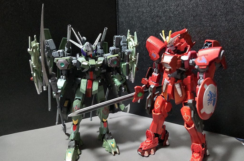 同僚のガンダムエリゴールとは厄祭戦の時からの盟友です。