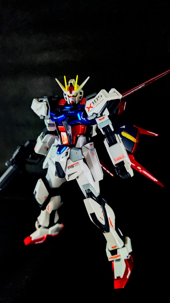 アップで。青と赤の光沢がお気に入り