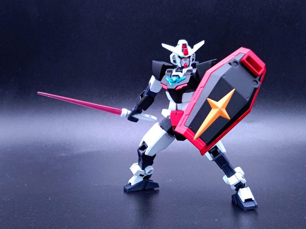 拡張機能実装以前のため武装はビームスプレーガン・サーベル・シールドのみ。