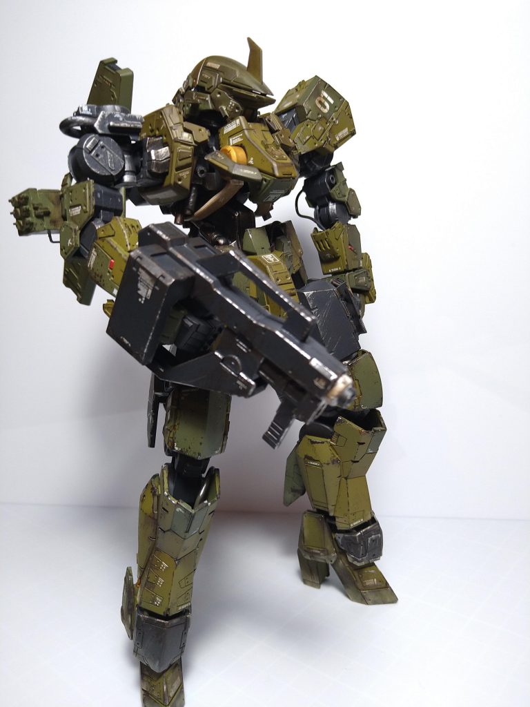 原型と元のカラーリングを意識しつつオリジナルになる様ディティールアップしていきました。