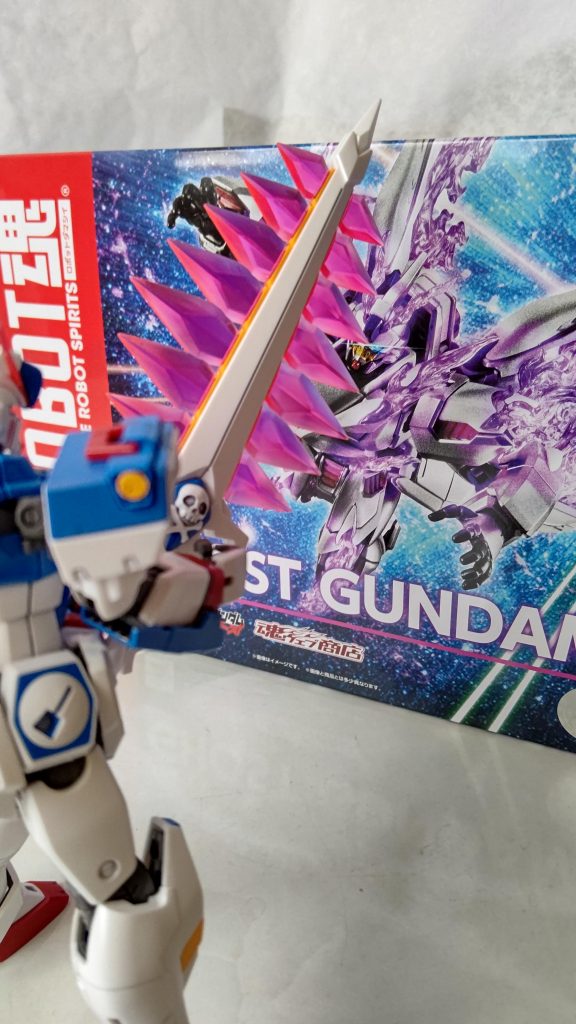 トビア「今のうちに斬っておいた方がいい気がするのは何故だろう？」Gジェネでありそうな1コマwカーティス「こんなクロスボーンガンダムがあったなんて知りませんでしたよ、キンケドゥさん」て語りかけるPVが卑怯すぎてメタルビルドX-0フルクロスを衝動買いしてしまったのはここだけの秘密(一次勝ち取れました！)。以上、お目汚しでしたm(_ _)m