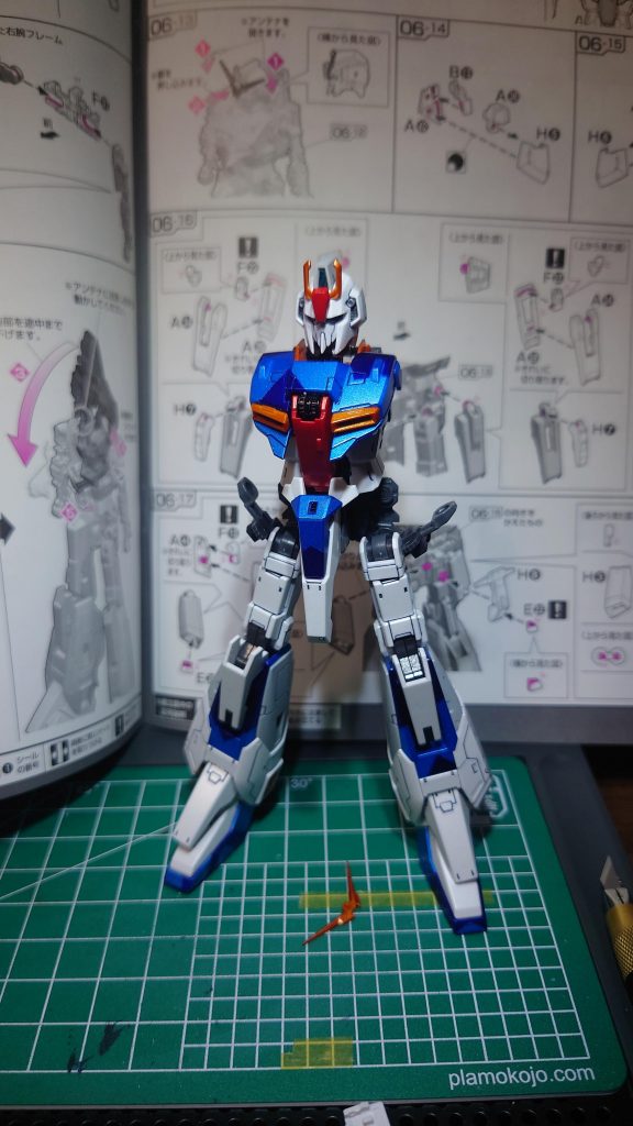 破損に気をつけていましたが…途中でアンテナ折れましたorz 幸い?可動部を固定すればなんとかなったので、変化時に取外すことに。