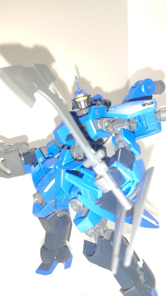 グレイスって割と見下ろし絵が多い気がします(モビルワーカー視点のグレイス量産機、でっかいグレイスアイン君)
