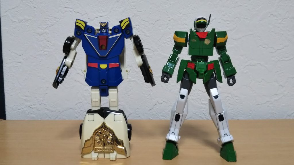 当時品のデッカードと丁度一緒の大きさです。  