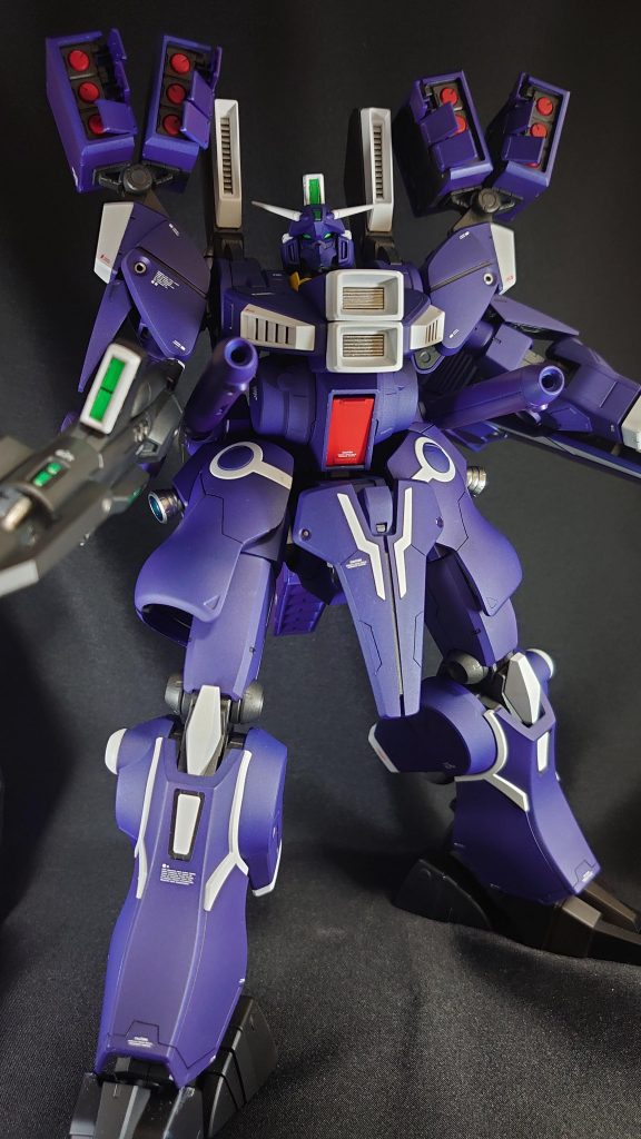 悪そうな顔。対峙したら確実に殺られます。