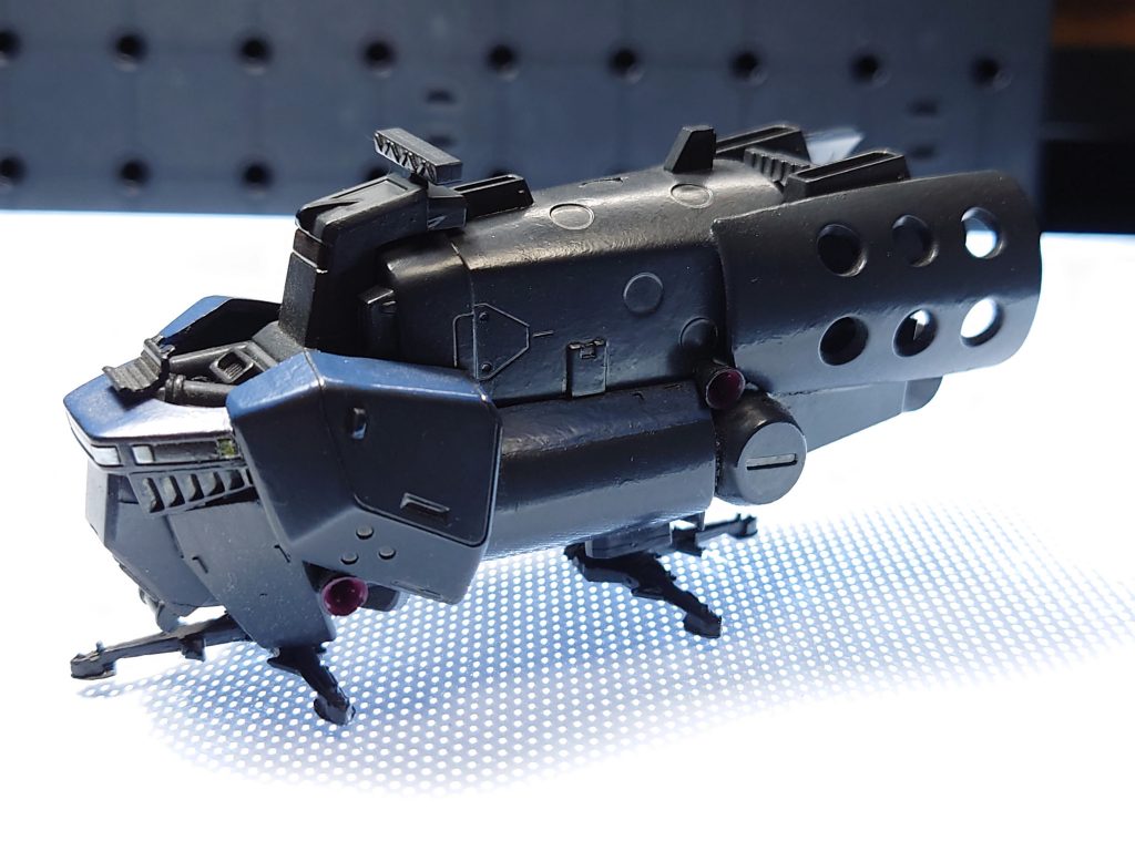 こちらバンダイのキットを使用してますが、ガンプラキットではありません。でも、ただ組み合わせているだけなので、何のパーツかはすぐにわかってしますかね? この頃再販もされましたし。このランチは20年以上前のキットを使用してますがσ(^_^;)