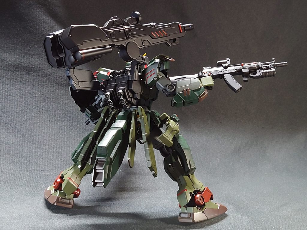 背面からだと、ACに見えてくるのはなぜ?