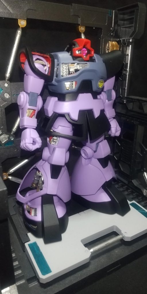 システムベースに乗せると修理中みたいで良い感じ♪