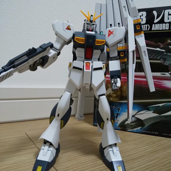 νガンダム(は伊達じゃない)