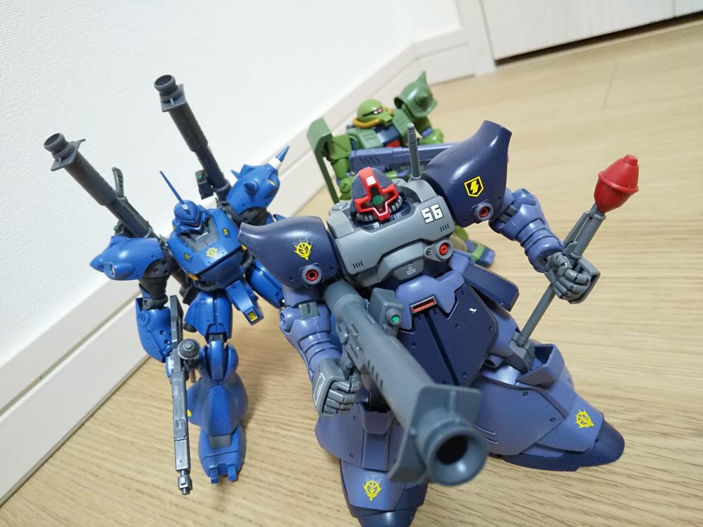 他のポケ戦MSと並べてみました。