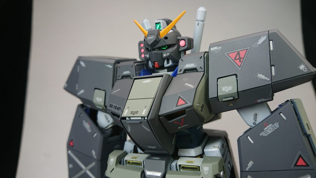 ボーナスパーツのマスクも製作して装着して見ました。