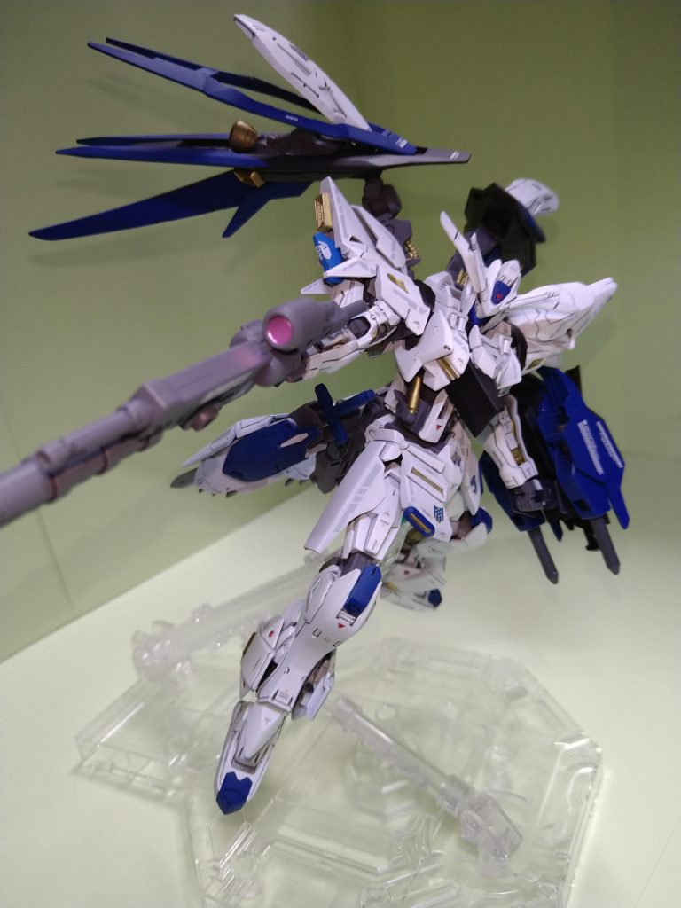 アクションバックパック展開。