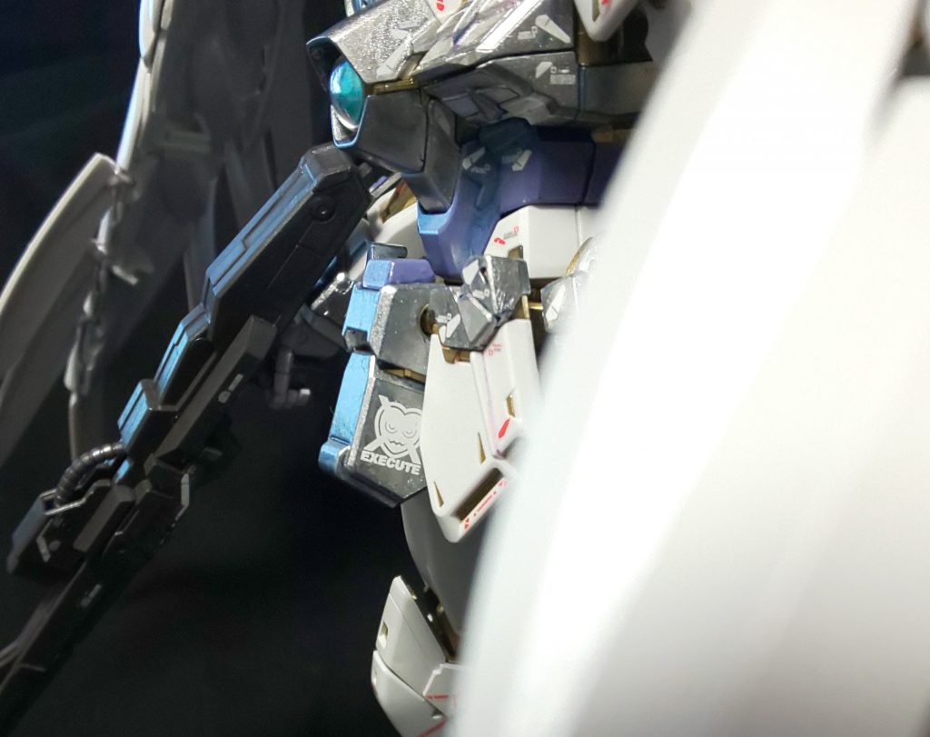 股間にEXECUTEデカール!!