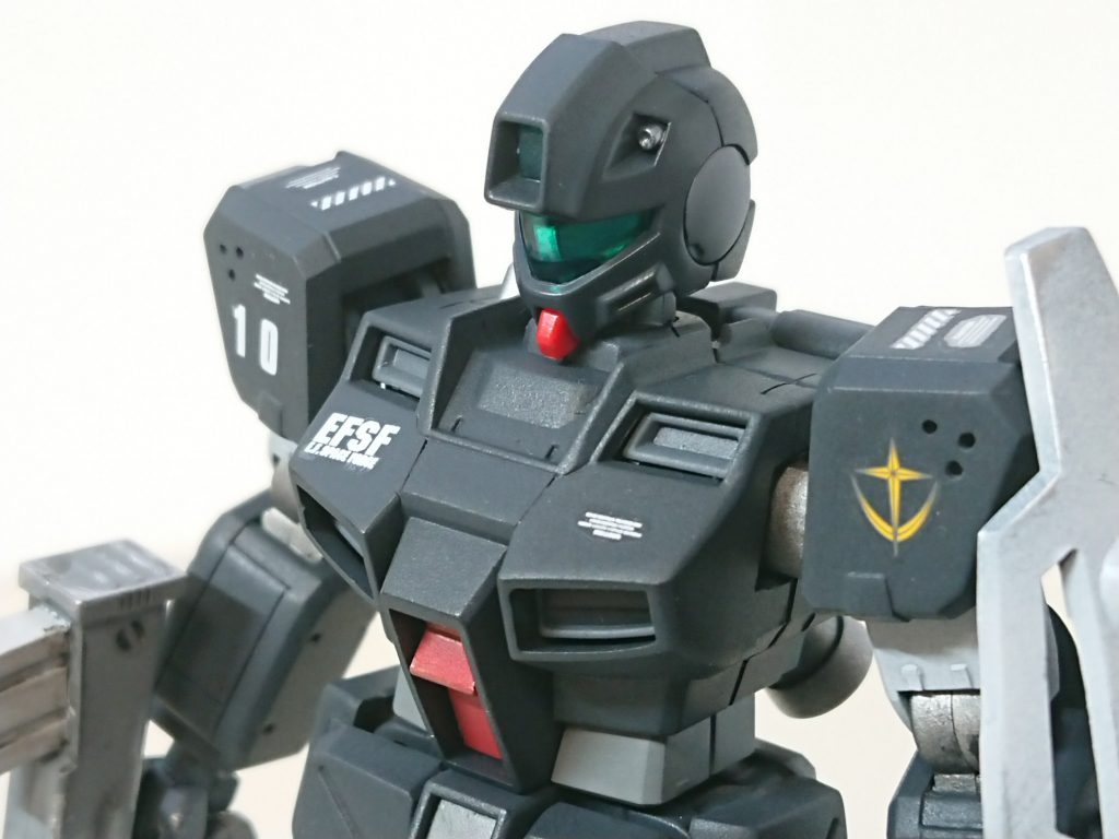 一年戦争後に設立された特殊MS部隊配備のジムコマンド。UC0083年代相当にアップデートされており、「ガンダムに匹敵する」という本来のスペックを十二分に引き出すことができる。