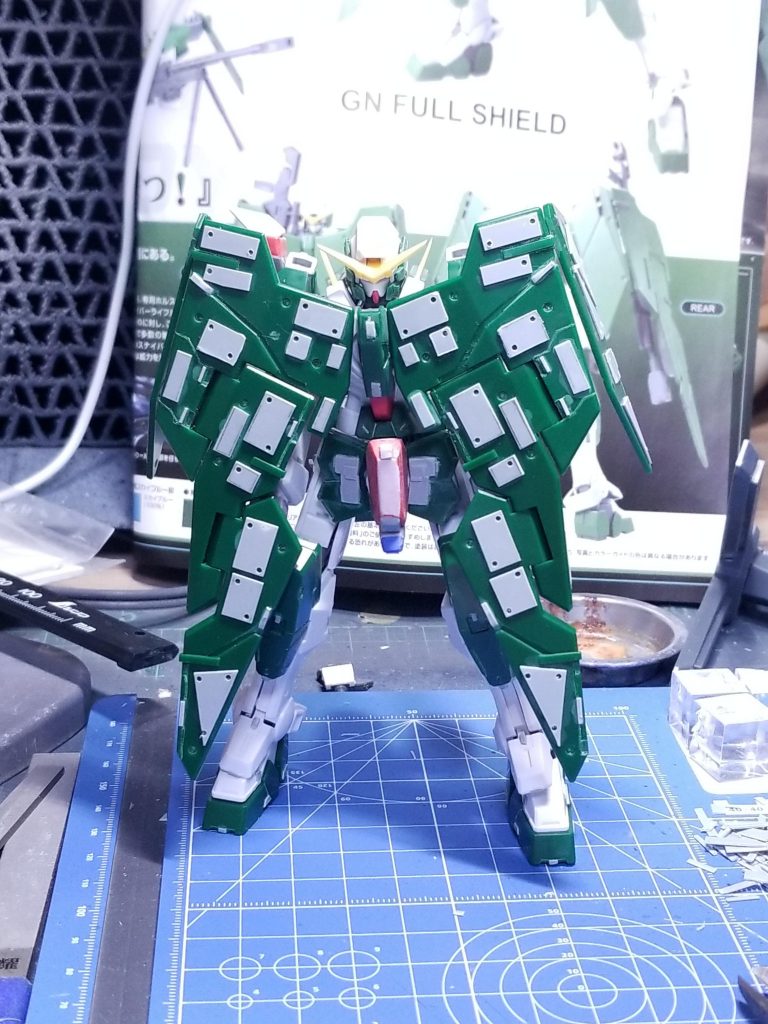 シールドを派手にしようとしてこれは失敗でしたかね😅