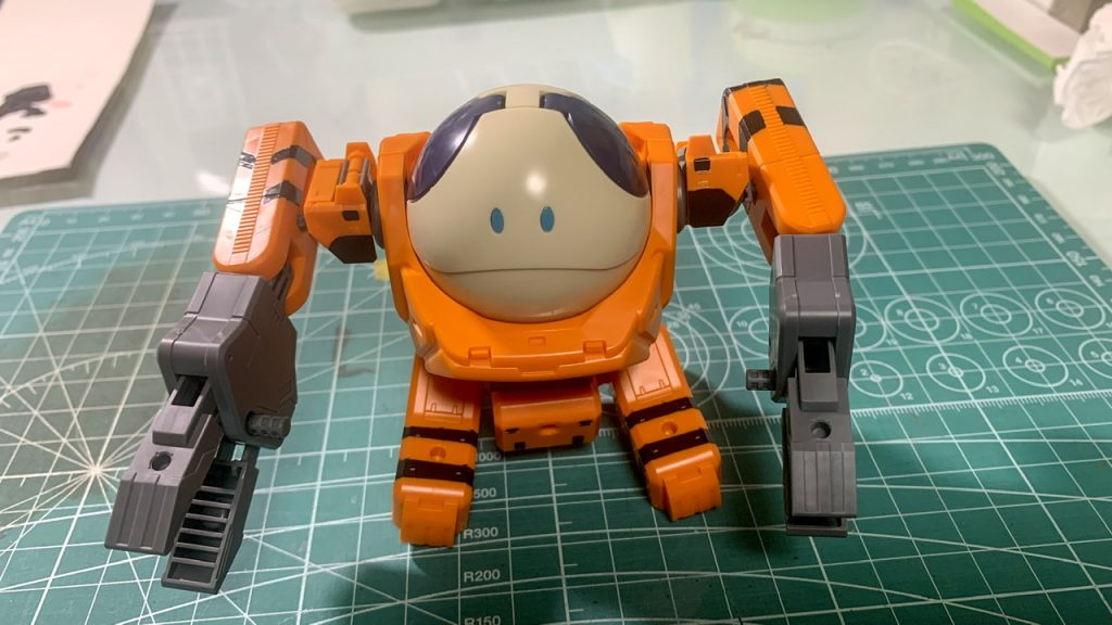 汚し前。工事模様が左右違っちゃってます。😓