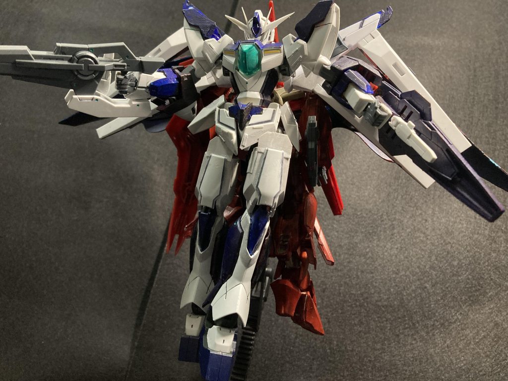 名前忘れました(作者!!)リボーンズガンダムこの機体こそサムネ1番悩みましたねGNキャノンをパージしてそれがナイチンゲールぽく見えるっていう感じの機体なんですがその雰囲気一切感じないサムネになりました失敗ですね(おい)お次は!