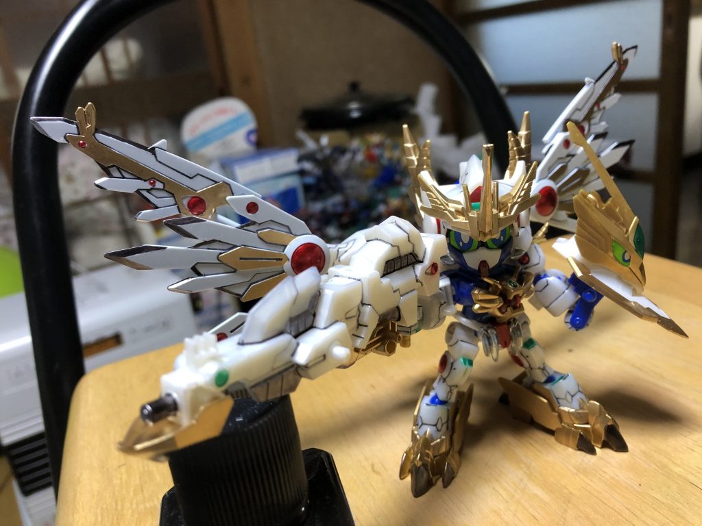 頑張った甲斐あって、凛々しい感じに仕上がりました^_^bデカ武器が保持できないのは残念です^_^;