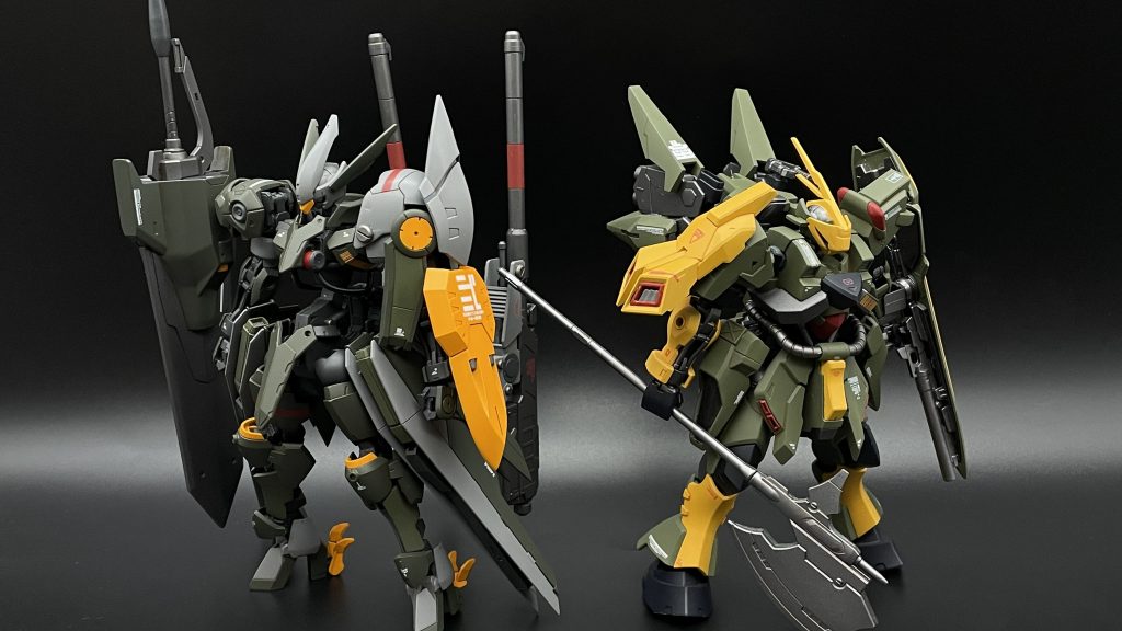 1号機 ヤクト・鳥鬼 不動とツーショット