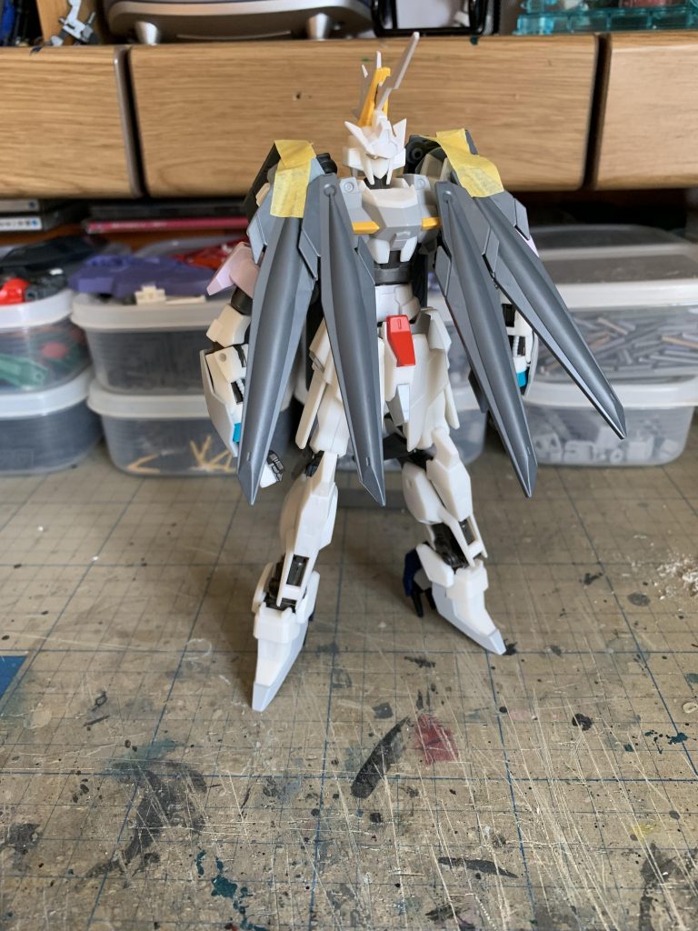 肩バインダーは最初は両側に装着してましたが、ta-zuさんからは片側だけの方が良いとアドバイス頂いたのでそれに従いました。お陰でかっこよくなりました。