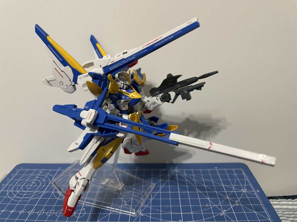 HGUC LM314V23/24 V2アサルトバスターガンダム–2枚目/制作者：朝倉千代子