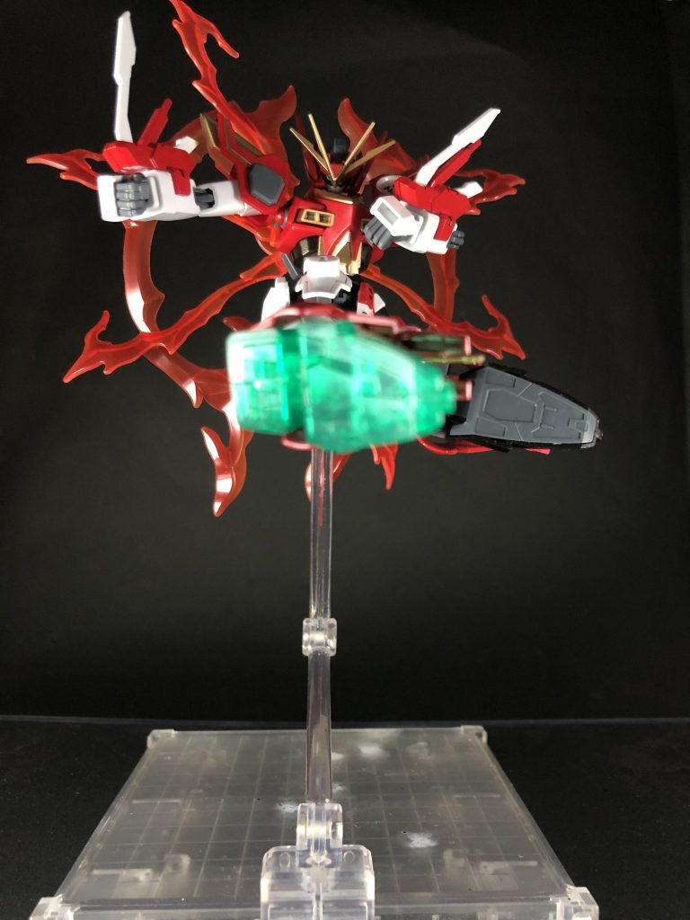 格闘機にはライダーキックさせたいですよねー……ブレイジングが蹴りメインの機体なだけあってめちゃくちゃかっこよく決まります……