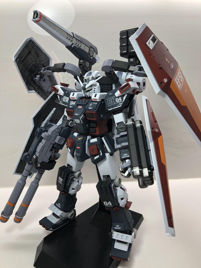 武装類フル装備。