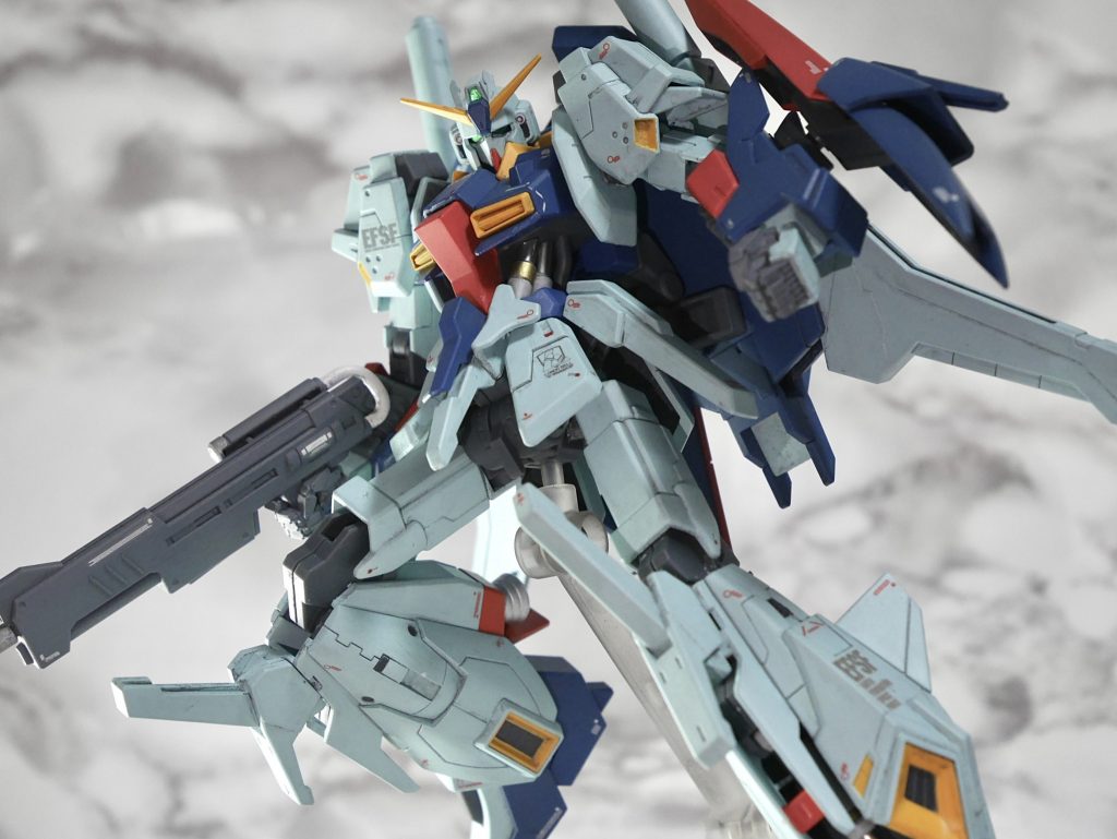 よく見る設定画風のポーズで