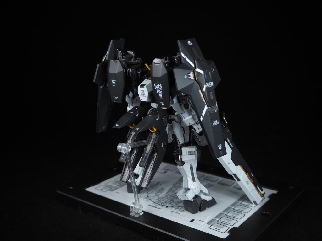 ガンダムデュナメスリペアIII–3枚目/制作者：シモンぬ