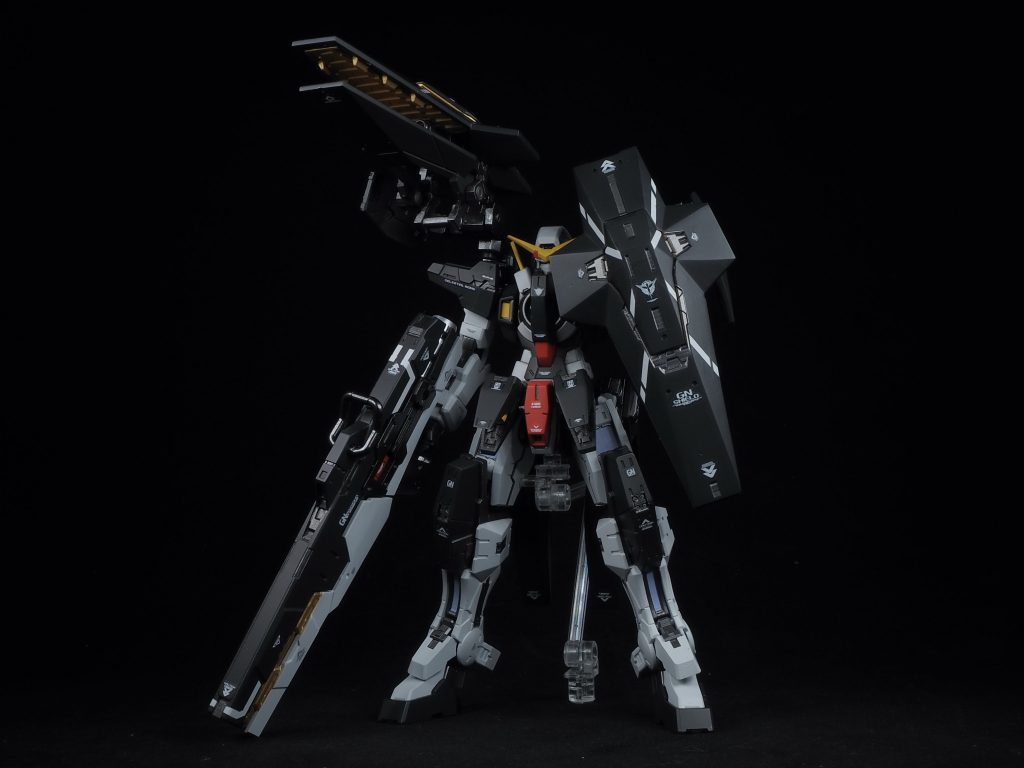 ガンダムデュナメスリペアIII–3枚目/制作者：シモンぬ