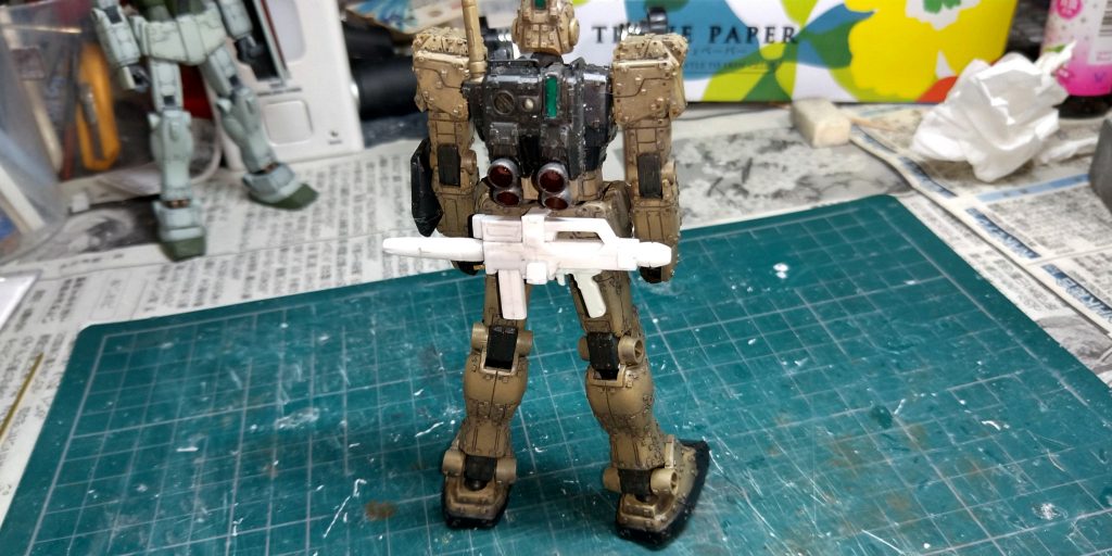 続いて固定具及びビームライフル。